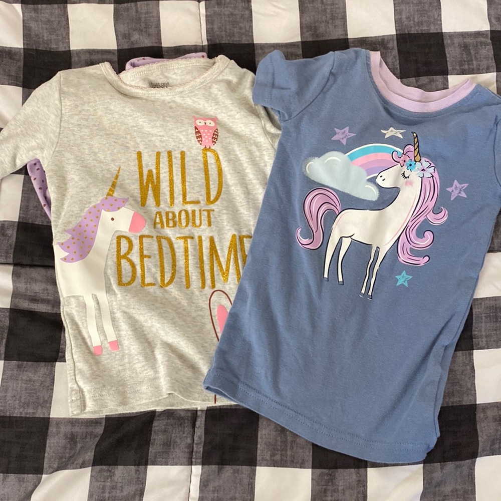 NOT FOR SALE
2 pairs of toddler girl pajamas